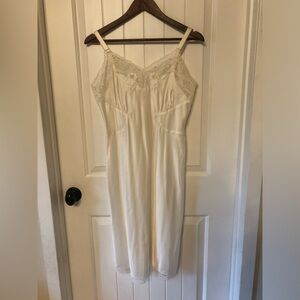 Vintage Barbizon Slip with Lace Trim size S/M